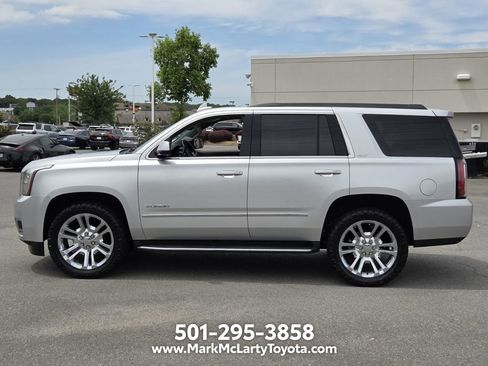Used 2019 GMC Yukon SLT w/ Premium Edition AWD/4WD image 2