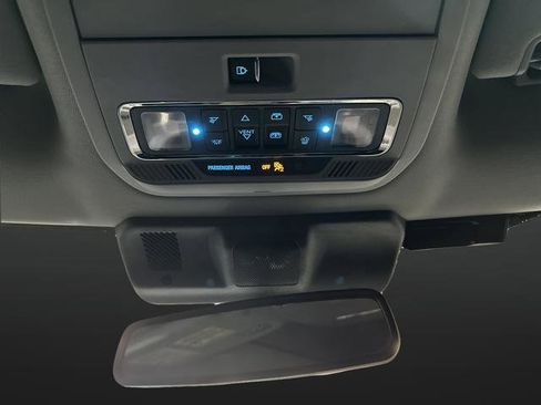 Used 2021 Ford F150 Lariat w/ Equipment Group 502A High image 29