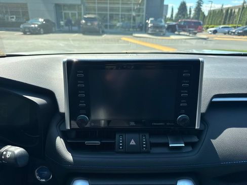 Used 2021 Toyota RAV4 XSE AWD/4WD image 25