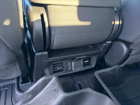 New 2026 GMC Sierra 1500 SLE w/ Preferred Package AWD/4WD image 16