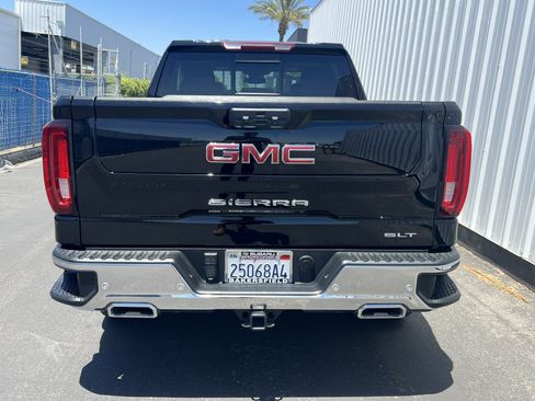 Used 2024 GMC Sierra 1500 SLT w/ SLT Premium Plus Package AWD/4WD image 4