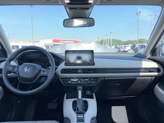 Used 2023 Honda HR-V LX video 2