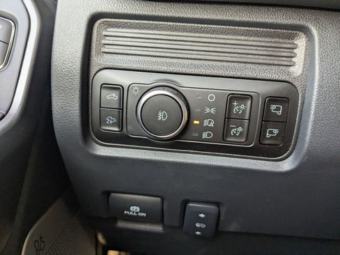 New 2025 Ford F250 Lariat w/ Lariat Ultimate Package image 28