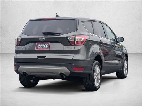 Used 2017 Ford Escape SE FWD image 5