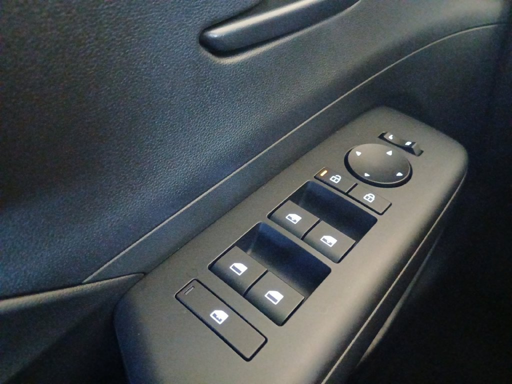 New 2027 Hyundai Kona SEL Sport FWD image 20