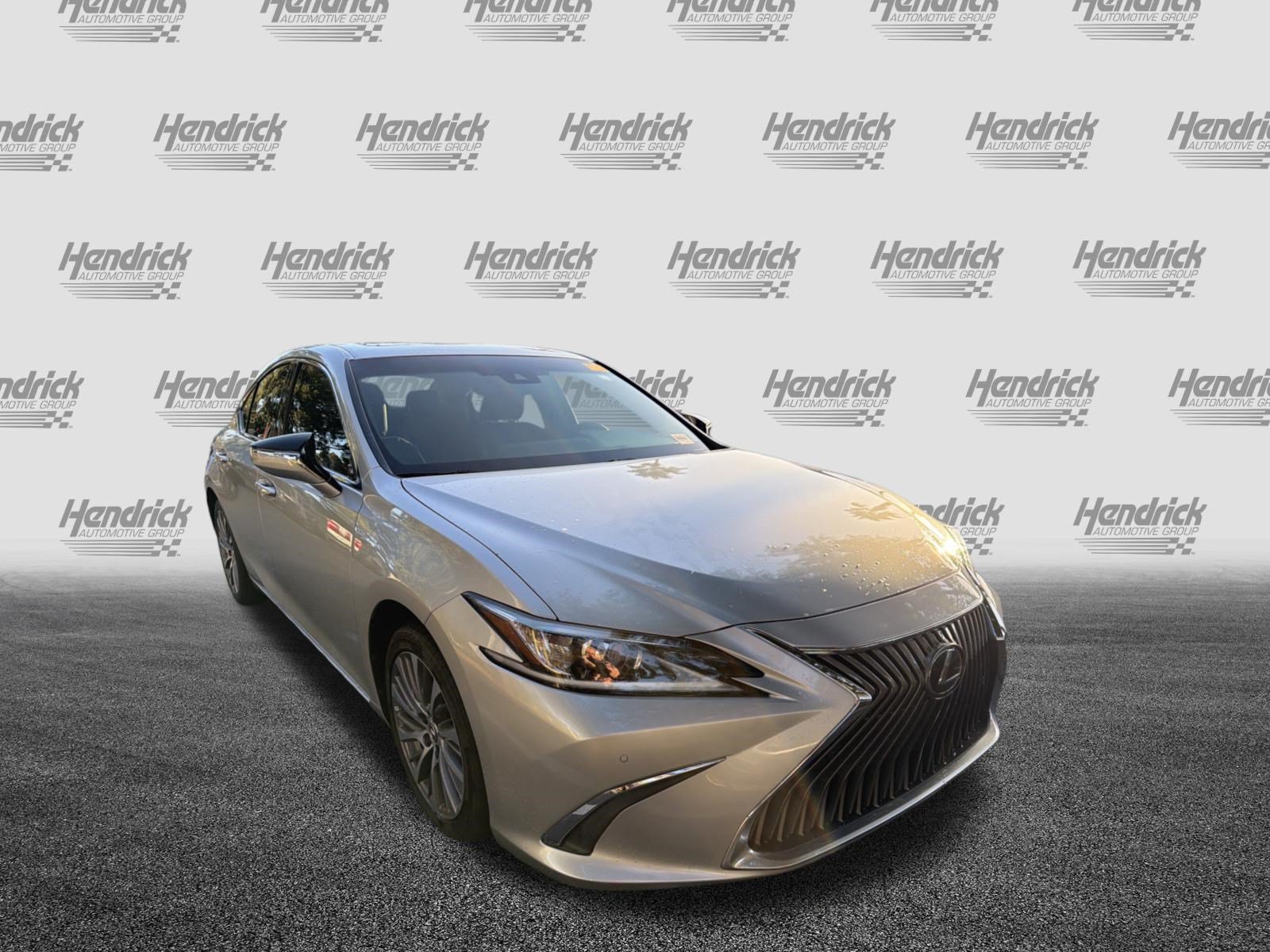 Certified 2021 Lexus ES 350 w/ Premium Package FWD image 2