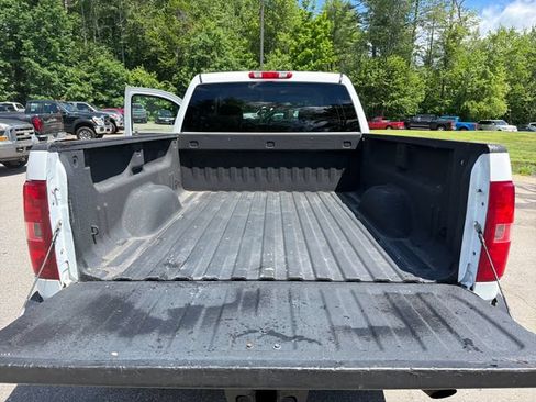 Used 2014 Chevrolet Silverado 2500 LT AWD/4WD image 21