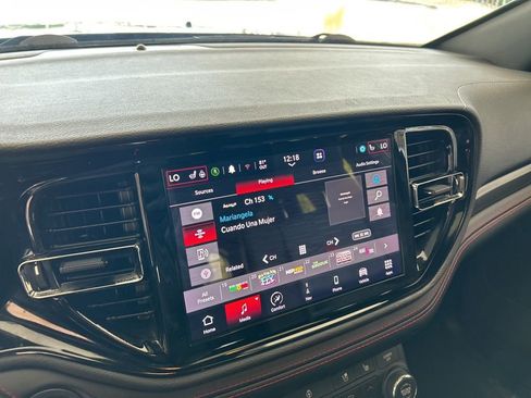 Used 2023 Dodge Durango GT image 7