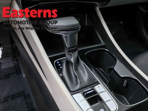 Used 2024 Hyundai Tucson SE image 13