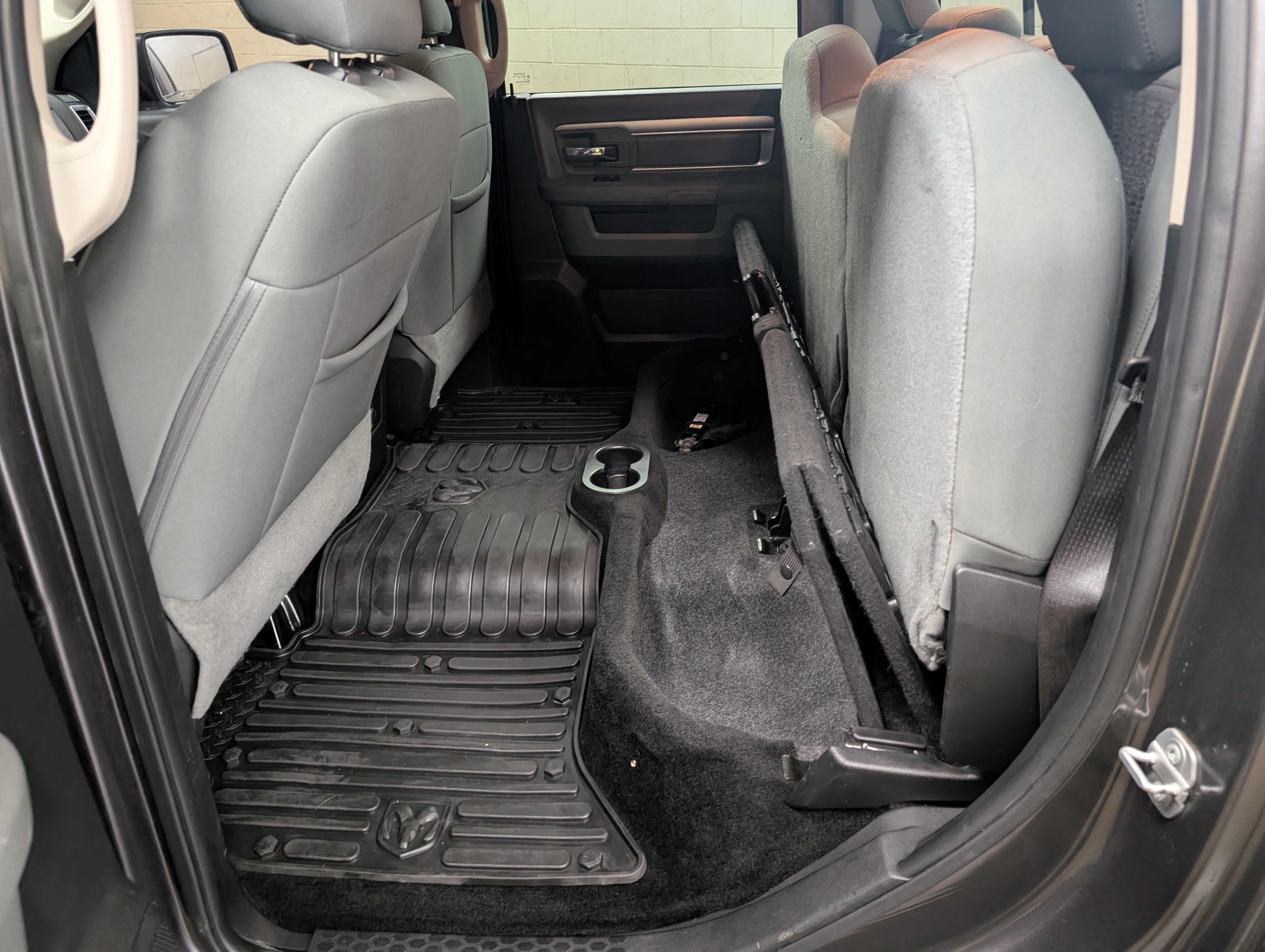 Used 2015 RAM 1500 Outdoorsman AWD/4WD image 17