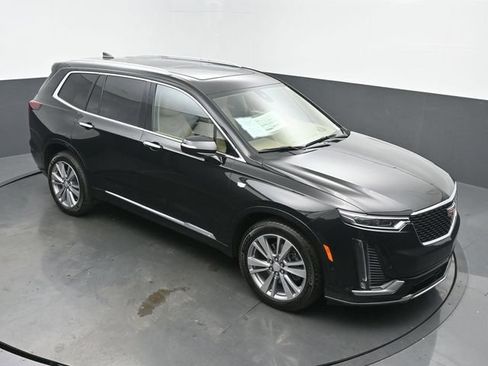 Certified 2024 Cadillac XT6 Premium Luxury w/ Platinum Package AWD/4WD image 43