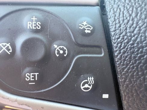 Used 2018 GMC Terrain Denali w/ Advanced Safety Package FWD image 27