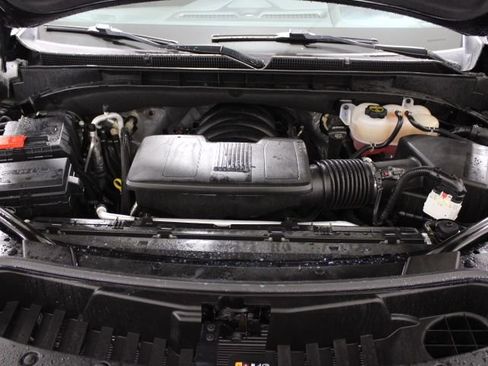 Used 2024 GMC Yukon XL Denali image 47