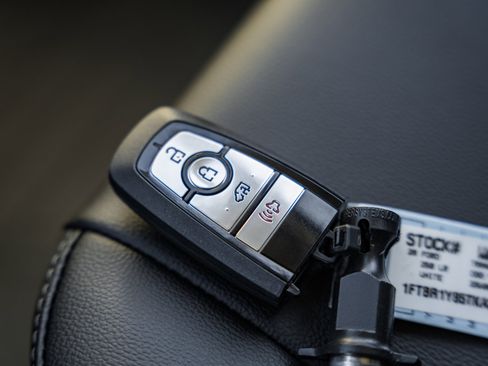 New 2026 Ford Transit 250 Low Roof w/ Load Area Protection Package image 36