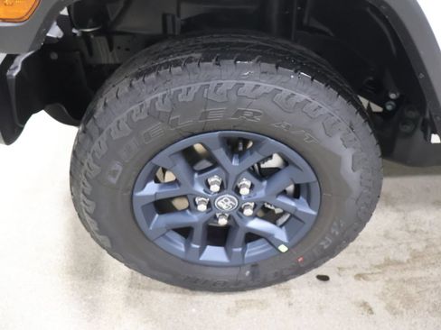 New 2026 Jeep Gladiator Sport AWD/4WD image 6