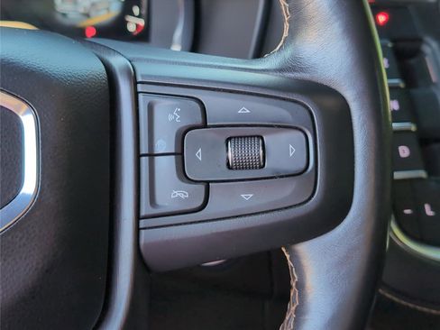 Used 2023 GMC Yukon AT4 image 21