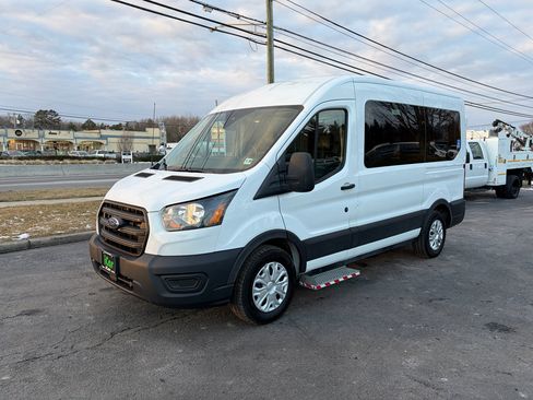 Used 2020 Ford Transit 150 XL image 3