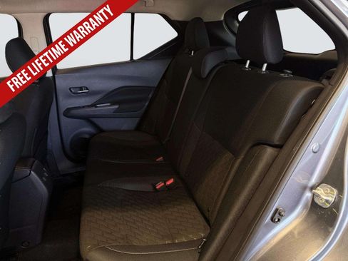 Used 2024 Nissan Kicks SV FWD image 27