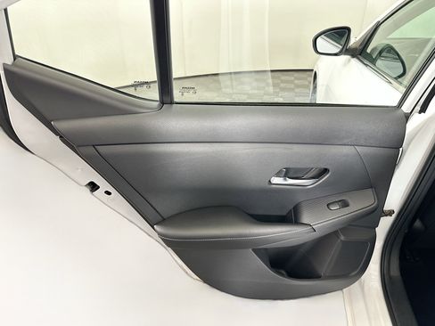 Used 2023 Nissan Sentra SV image 25