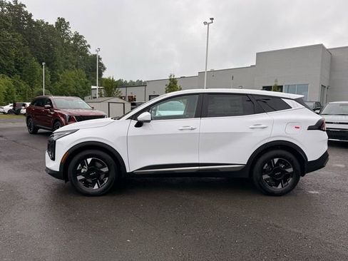New 2026 Kia Sportage LX image 4
