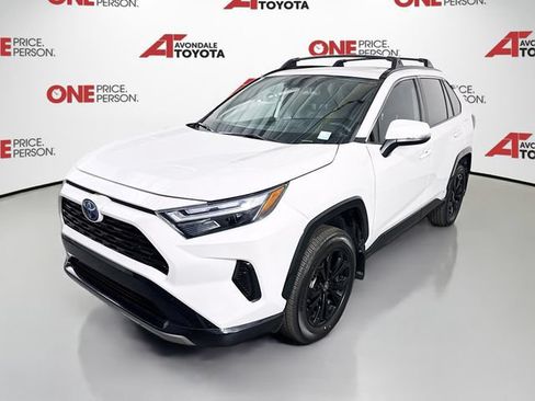Certified 2024 Toyota RAV4 SE w/ Convenience Package AWD/4WD image 4