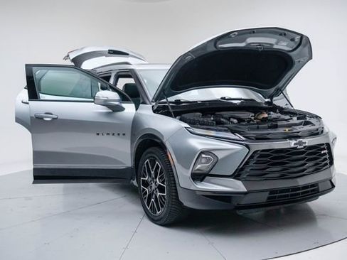 Used 2023 Chevrolet Blazer RS w/ Enhanced Convenience Package FWD image 15