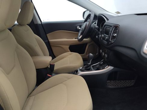 Used 2018 Jeep Compass Sport AWD/4WD image 21