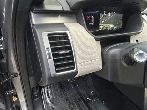 Used 2021 Land Rover Discovery S R-Dynamic image 47