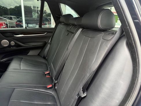 Used 2018 BMW X5 M AWD/4WD image 32