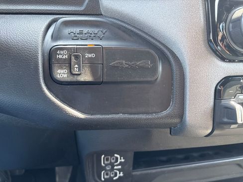 Used 2024 RAM 3500 Tradesman w/ Towing Technology Group AWD/4WD image 46