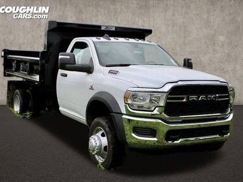 New 2024 RAM 5500 Tradesman image 2