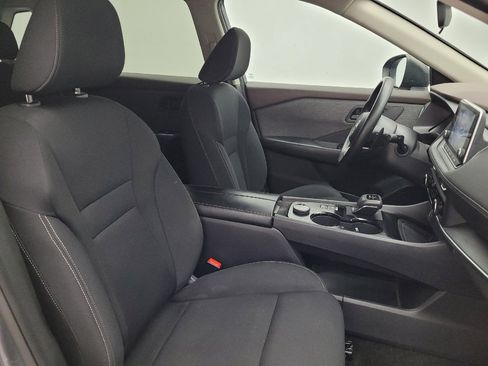 Used 2023 Nissan Rogue S AWD/4WD image 21