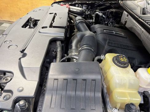 Used 2017 Lincoln Navigator Reserve image 32