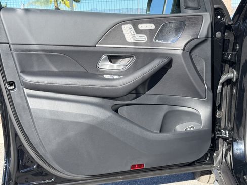 New 2026 Mercedes-Benz GLS 450 4MATIC image 16