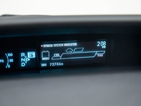 Used 2015 Toyota Prius Two image 20
