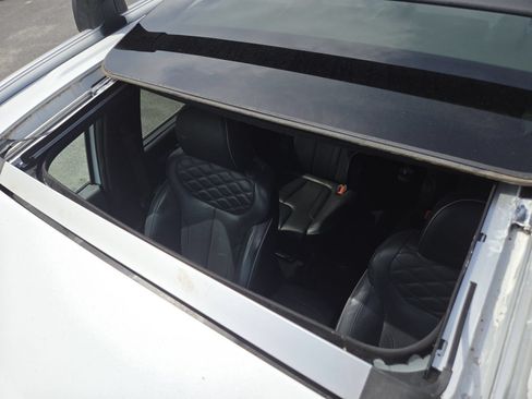 Used 2022 Hyundai Palisade Calligraphy FWD image 4
