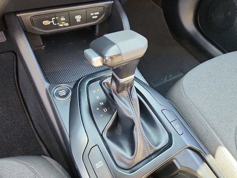 Used 2025 Kia K4 FWD image 15