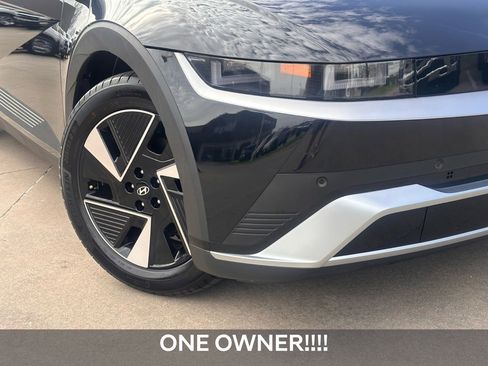 Used 2025 Hyundai Ioniq 5 SEL image 2