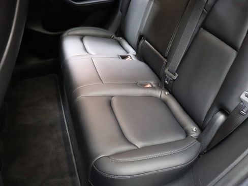 Used 2022 Tesla Model Y Performance image 50