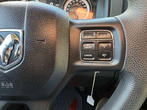 Used 2018 RAM 1500 Express image 27