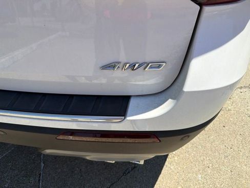 Used 2021 Ford Explorer Platinum w/ Equipment Group 601A AWD/4WD image 6