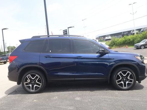 Used 2023 Honda Passport Elite image 4