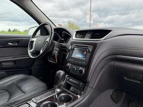 Used 2016 Chevrolet Traverse LTZ AWD/4WD image 20
