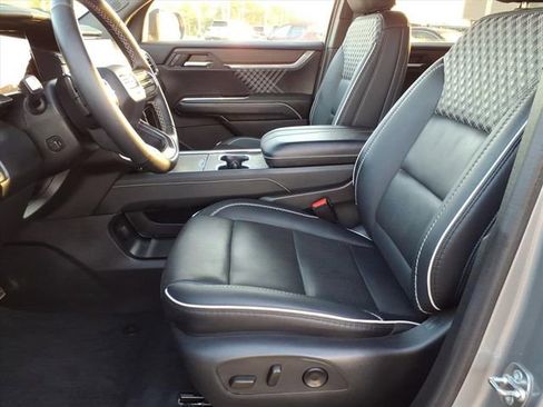 Used 2024 GMC Acadia Denali w/ LPO, Floor Liner Package image 6