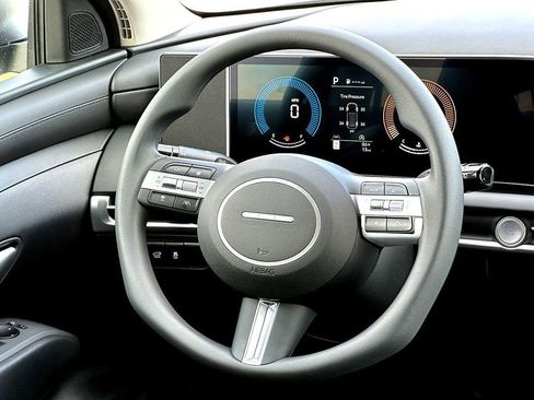 New 2026 Hyundai Tucson SEL FWD image 24