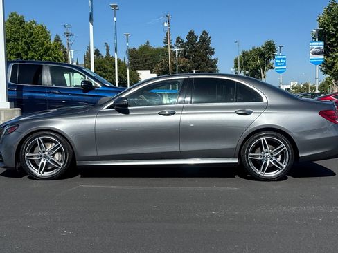 Used 2020 Mercedes-Benz E 350 Sedan image 2