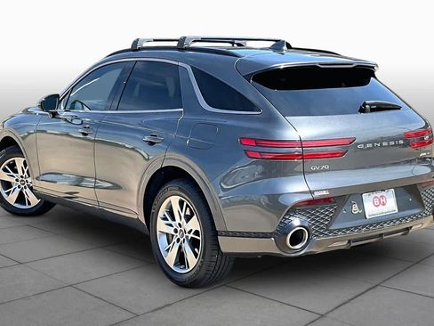 Used 2024 Genesis GV70 3.5T Sport AWD/4WD image 12