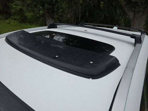 Used 2019 Honda CR-V Touring image 9