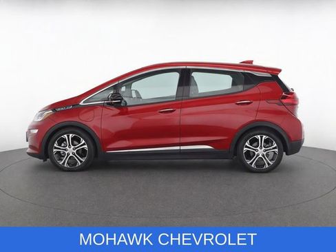 Used 2017 Chevrolet Bolt Premier w/ Driver Confidence II Package FWD image 7