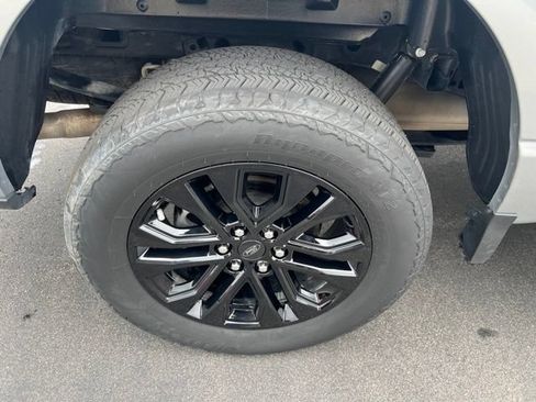 Used 2025 Ford F150 Lariat AWD/4WD image 11